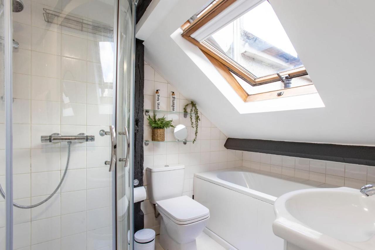Stunning Character 2bed In Wifi